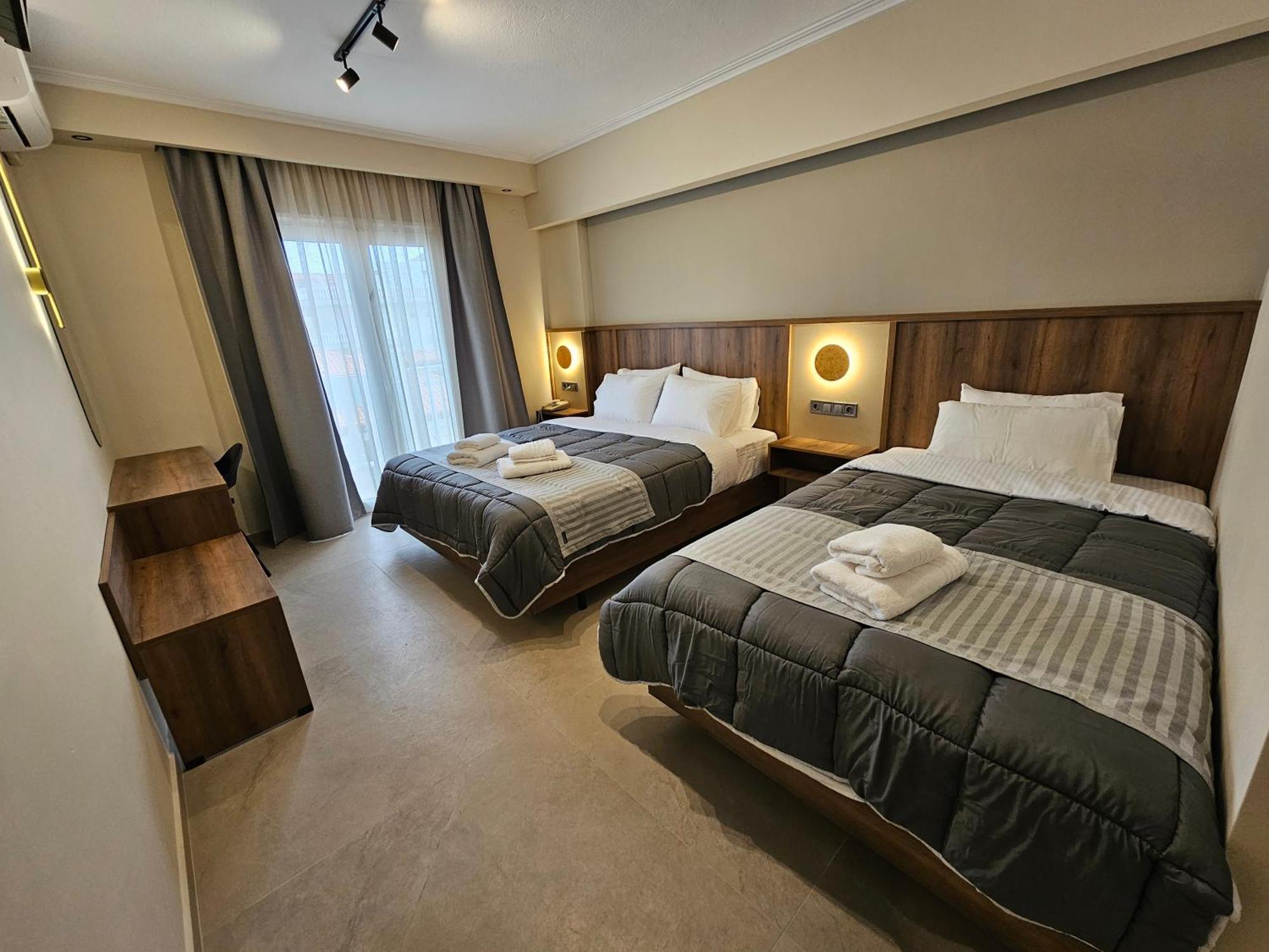 Hotel Argo Paralia Katerinis Ngoại thất bức ảnh
